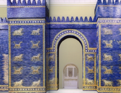 Reconstruction of the Ishtar Gate in the Museum of the Ancient Near East - State Museums of Berlin, 2002, ibid., Fig. p. 62/63