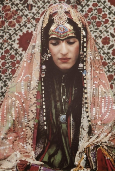 Adornments of an Afghan Jewish bride (reconstructed), Israel, 1997 - Israel Museum Adornments of an Afghan Jewish bride (reconstructed), Israel, 1997 - Israel Museum