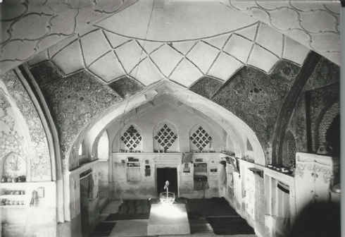 The Mullah Yoav Synagogue used as a living room in 1973 - Werner Herberg 1973 - ©Museo-on The Mullah Yoav Synagogue used as a living room in 1973 - Werner Herberg 1973 - ©Museo-on