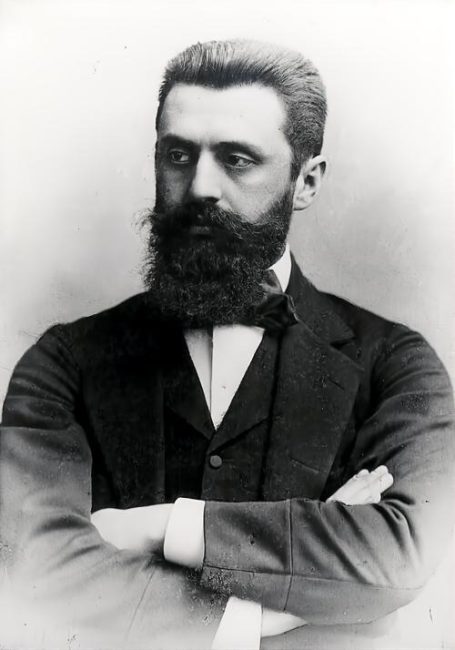 Portrait von Theodor Herzl 1898, courtesy: National Photo Collection of Israel, Photography dept. Government Press Office (ID D443-015) Portrait von Theodor Herzl 1898, courtesy: National Photo Collection of Israel, Photography dept. Government Press Office (ID D443-015)