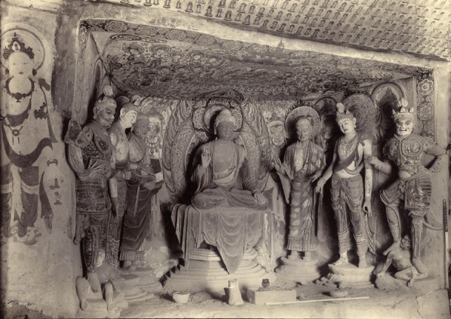 Caves of the Thousand Buddhas (Cat. Stein LHAS Photo 11.20)