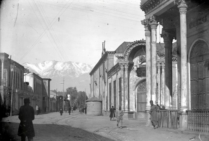Tehran: Street Scene and Post Office Sevruguin, Antoin, 1880-1910, FSA_A.4_2.12.GN.19.08-Myron Bement Smith Collection-asia-archive.si.edu
Tehran: Street Scene and Post Office
Sevruguin, Antoin, 1880-1910,
FSA_A.4_2.12.GN.19.08-Myron Bement Smith Collection-asia-archive.si.edu