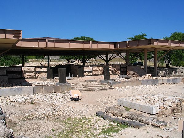Kanaanitischer Palast von König Jabin - © www.theologische-links.de Kanaanitischer Palast von König Jabin - © www.theologische-links.de